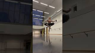 Trying and trying turns 🥴🙌🏻 #turning #ballerina #ianasalenko