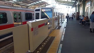 西武6000系6110F Fライナー特急小手指行き 大倉山駅通過