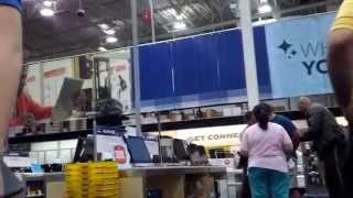 Dumb caught stealing at bestbuy