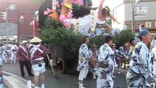 土崎港祭り　曳山の辻回し（鉄道社宅）