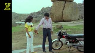 Rajendra Prasad proposes to Rajani | Aha Naa Pellanta comedy scenes | Jandhyala | Suresh Productions