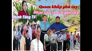 Tínhtẩu Lò Học hát giaolưu với Lò Em tại đồi thông Tân Uyên,ປູ່ຍ່າຕາຍາຍຮ້ອງເພງແລະໂຕ້ຕອບຢ່າງມີຄວາມສຸກ