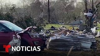 Graves daños tras el paso de tornados en Texas, Louisiana y Mississippi | Noticias Telemundo