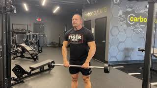 Want Bigger Shoulders? Try the Scarecrow!