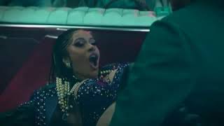 Cardi-b please me ft Bruno Mars (official video)