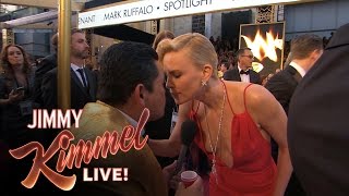 Guillermo on the 2016 Oscars Red Carpet