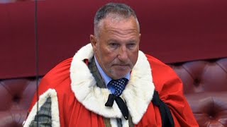 Sir Ian Botham makes Lords appearance after ‘rain stops play’ delay