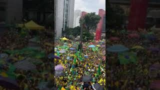Apoiadores do ex-presidente Bolsonaro se reúnem para ato na Avenida Paulista em 25/02/2024