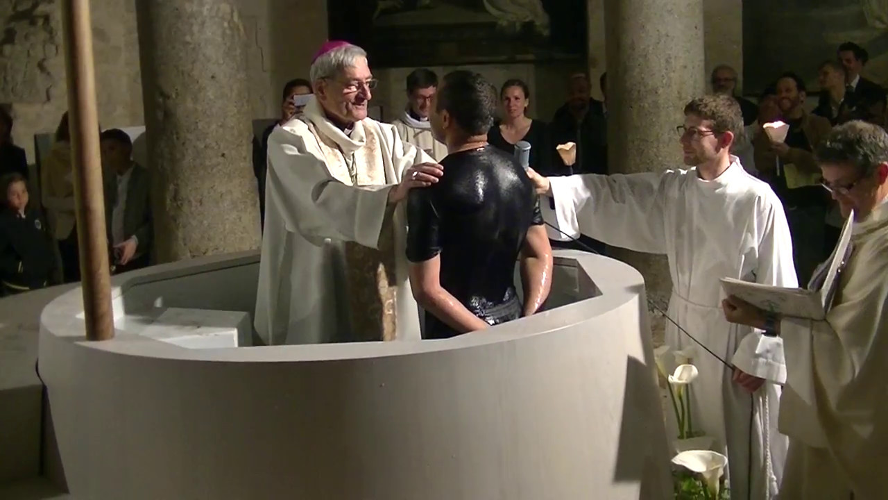 Baptêmes Par Immersion Vigile Pascale 2017 Cathédrale Saint Sauveur