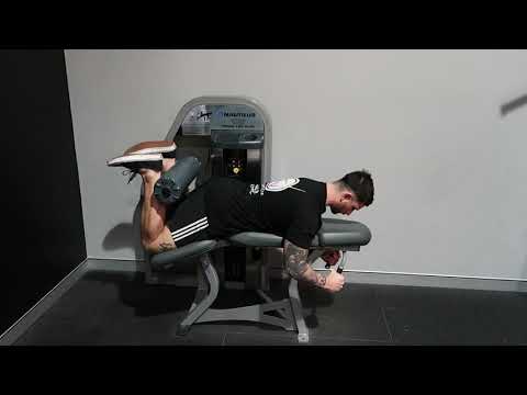 Machine Lying Hamstring Curl Youtube