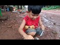 បូរិនលេងឡានដឹកដី borin playing with a truck short video