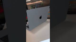 M1 pro版 Macbook 14寸, 强是真的强, 丑也是真的丑