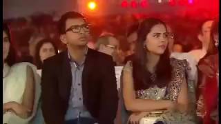 Shahrukh Khan Promoting Jio 4G with Akash & Isha Ambani