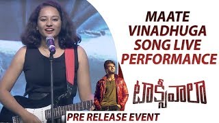 Maate Vinadhuga Song Live Performance @Taxiwaala Pre Release Event