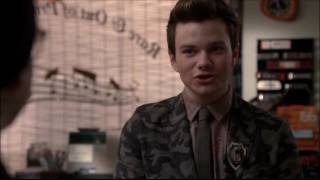 Glee - Kurt meets Chandler 3x17