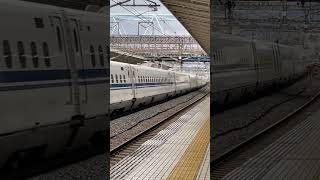 N700S 東海道 新幹線 博多行き列車の様子です。JR-CENTRAL SHINKANSEN