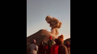 Volcán de Fuego: explosive eruption captured in astonishing video