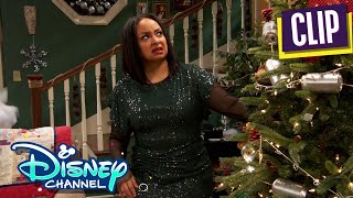 A Country Cousin Christmas 🎁 | Raven's Home | @disneychannel
