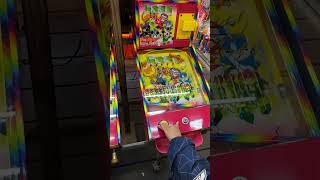 花蓮東大門夜市 打彈珠 night market playing marbles ビー玉で遊ぶ