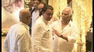 Mithun Chakraborty at Rajesh Khanna's chautha.