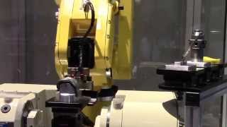 Tsudakoma RTT-111,CA - Robot in Action