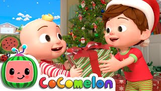 TomTom's Holiday Giving Story | CoComelon Nursery Rhymes \u0026 Kids Songs