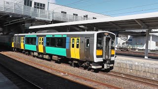 【常磐線内に水郡線の車両！？】　キハE130系、汽笛を鳴らし泉駅を通過