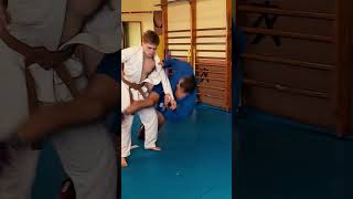 Rolling oguruma. Throw that doesnt exist in judo. Sambo academy #Shorts #sambo #judo #grappling #bjj