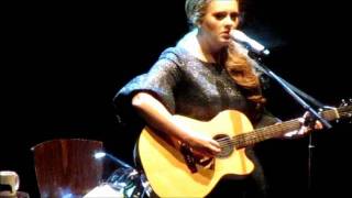 Adele - Someone Like You (Live at the Beacon Theater, NYC, 5.19.11)