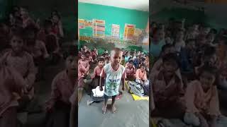 बच्चे के अंदर पढ़ाई का ऐसा जोश कहीं नहीं देखा।।funny video।। School life।। child viral video 2022। ।