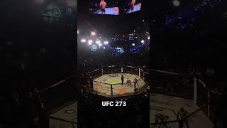UFC 273  Alexander Volkanovski beats the KOREAN ZOMBIE due to ref stoppage. *CROWD VIEW/REACTION*