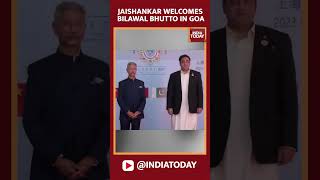 SCO Meet: Jaishankar Welcomes Pak Minister Bilawal Bhutto In Goa | #Shorts