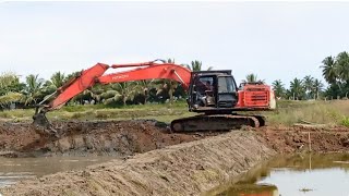 excellent skills,,,!!! action of Hitachi Zaxis 200 excavator operator restoring ponds