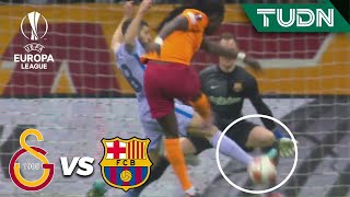 ¡Cruce salvador! Jordi Alba tapa | Galatasaray 0-0 Barcelona | UEFA Europa League - 8vos | TUDN