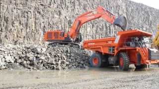 Hitachi ZAxis 870 loading Hitachi EH1100 at Steinexpo 2014