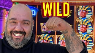 EPIC SLOTS JACKPOT: HUGE WIN!