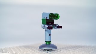 How To Build: Reversible LEGO Robot