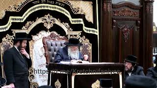 Kretchnif Rebbe Addressing The Yeshiva In Honor Of Shovavim