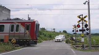 しなの鉄道線　石合踏切