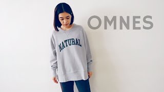 裏毛スウェット ロゴプリント ラグランプルオーバー NATURAL《 saya × OMNES 》オムネス