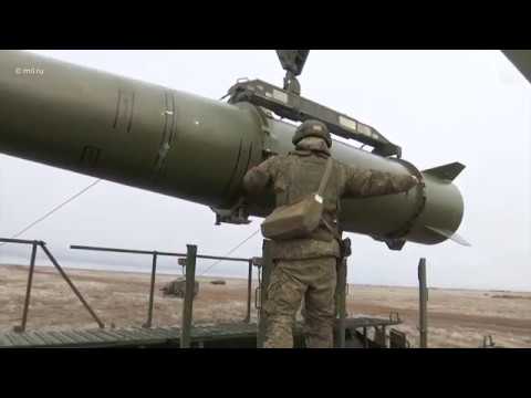 The Launch Of The Russia's Iskander Ballistic Missile - YouTube