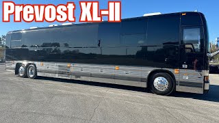 2002 Prevost XL-II 6-Bunk entertainer 1.5 baths