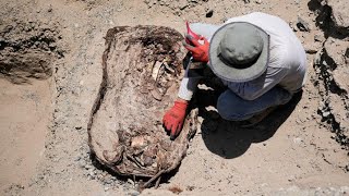 Peruvian archaeologists discover pre-Inca era graves