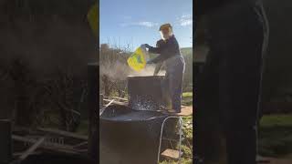 Slaking Quicklime to make Lime Putty