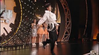 【阿云嘎/Ayanga】阿云嘎挑战边跳绳边唱音乐剧和跳蒙古舞  Ayanga sang \u0026 dance while jumping rope #phantomoftheopera 20230902