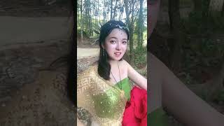 旅游在 中缅边境的 大山里 遇到了 西双版纳的美女  漂亮小阿妹娘   #中缅边境#六国交界#老挝山#记录真实生活 #乡村守护人 #我的乡村生