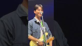 241020 자카르타 DAY6 - 그녀가 웃었다 #Youngk(#영케이) 세로직캠 FANCAM