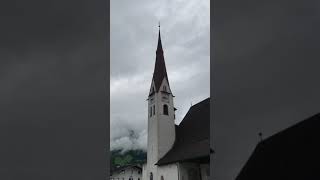 Fügen im Zillertal (A): Kirchenglocken Dekanatspfarrkirche Maria Himmelfahrt