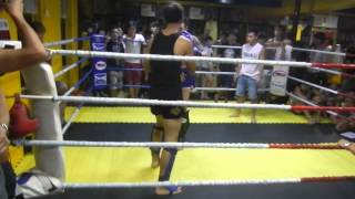 11SEP2013富德館內賽林子峰ABIRA VS 張冠東富德 R1