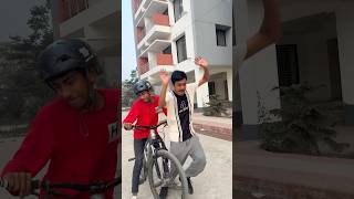 দুই বন্ধু কট খাওয়ার চ্যালেঞ্জ!😱 #shorts #automobile #amazing #ytviral #stunt #shortsfeed #ytshorts